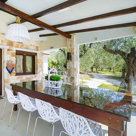 Santa Marina Villa